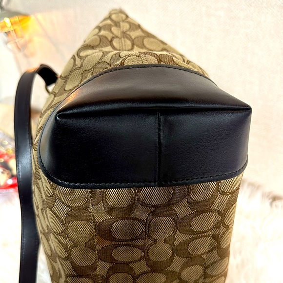 Coach F29958 Signature Jacquard Zip Tote Bag - Khaki/Brown - Picture 10 of 15